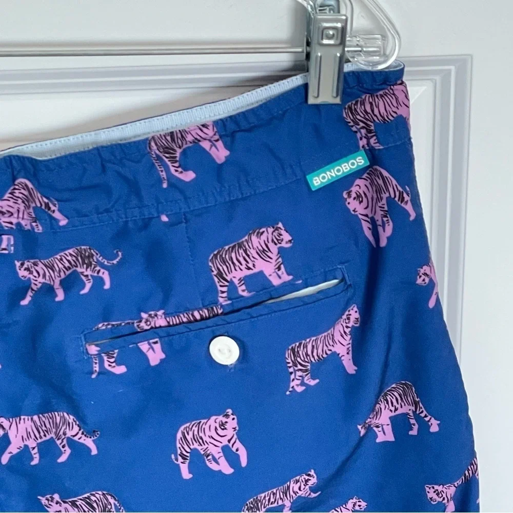 BONOBOS Banzai 7-inch Swim Trunks In Le Tigre Print Blue Pink - 35434